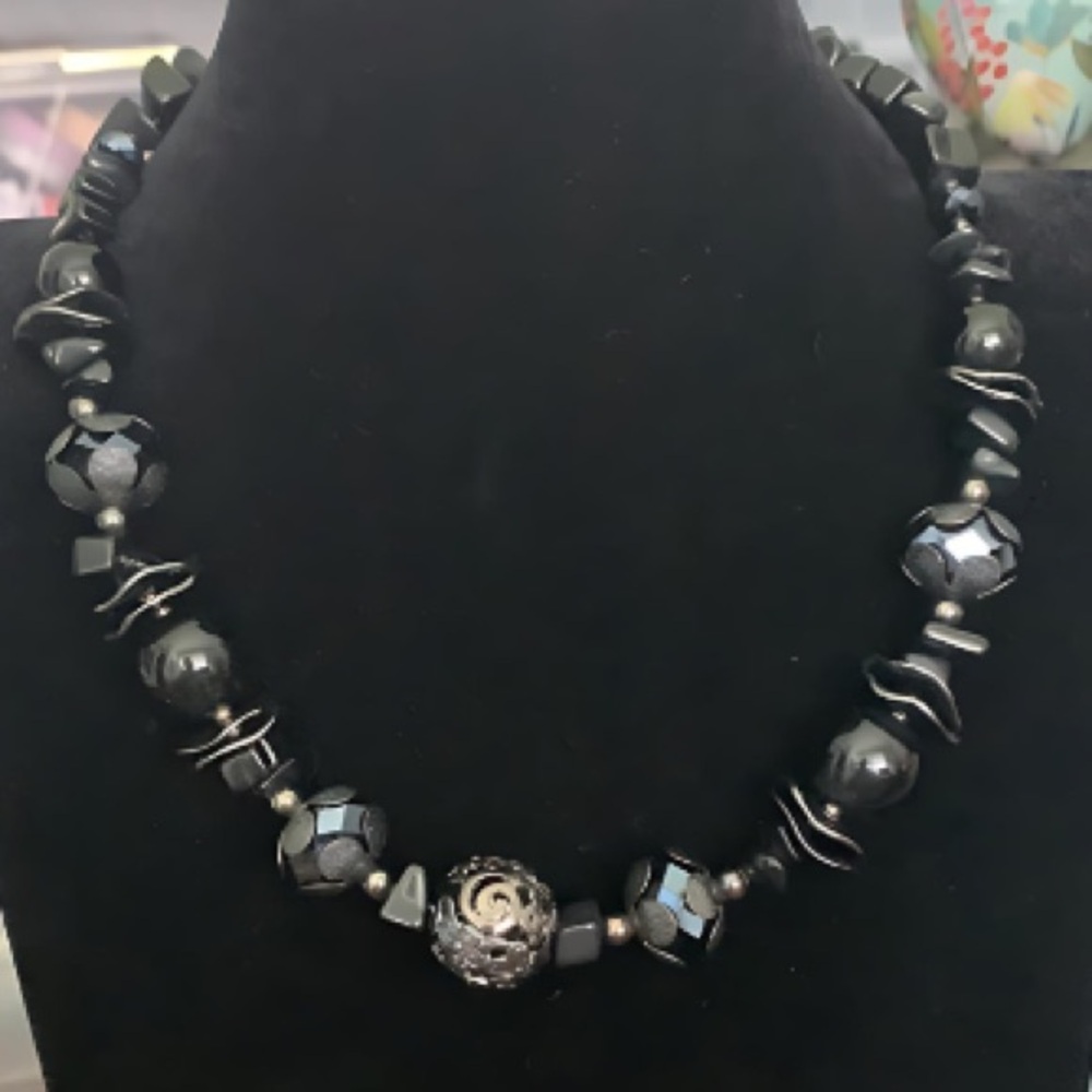 Chic Black Beaded Necklace with Silver Accents
